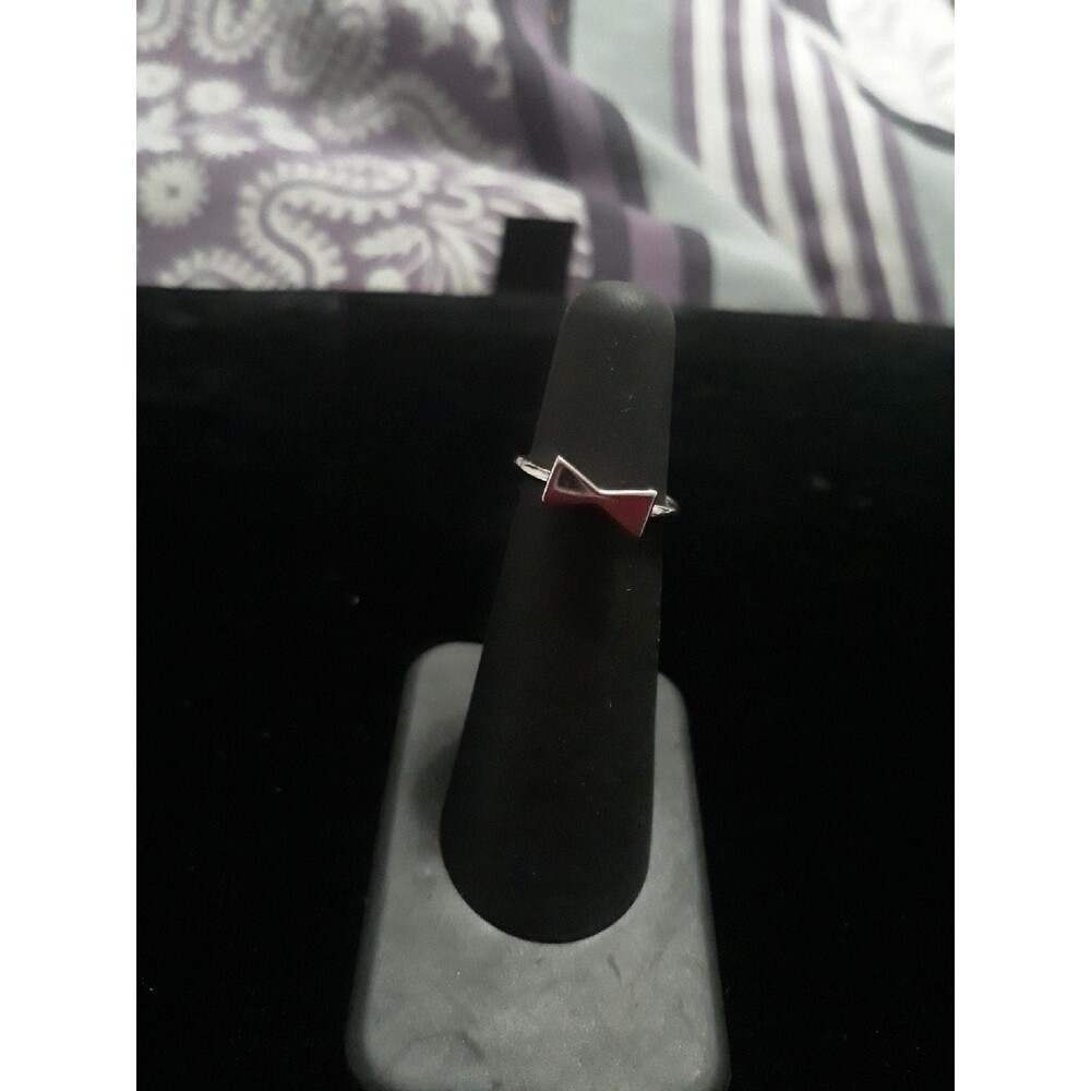 Sterling Silver bow Ring sz 4